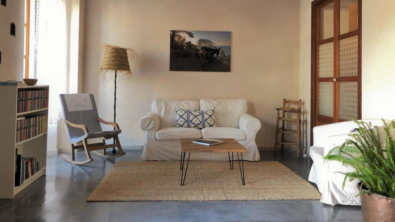 Vista De La Vila - Turismo De Interior. Thị trấn Thị trấn Llubi Ngoại thất bức ảnh